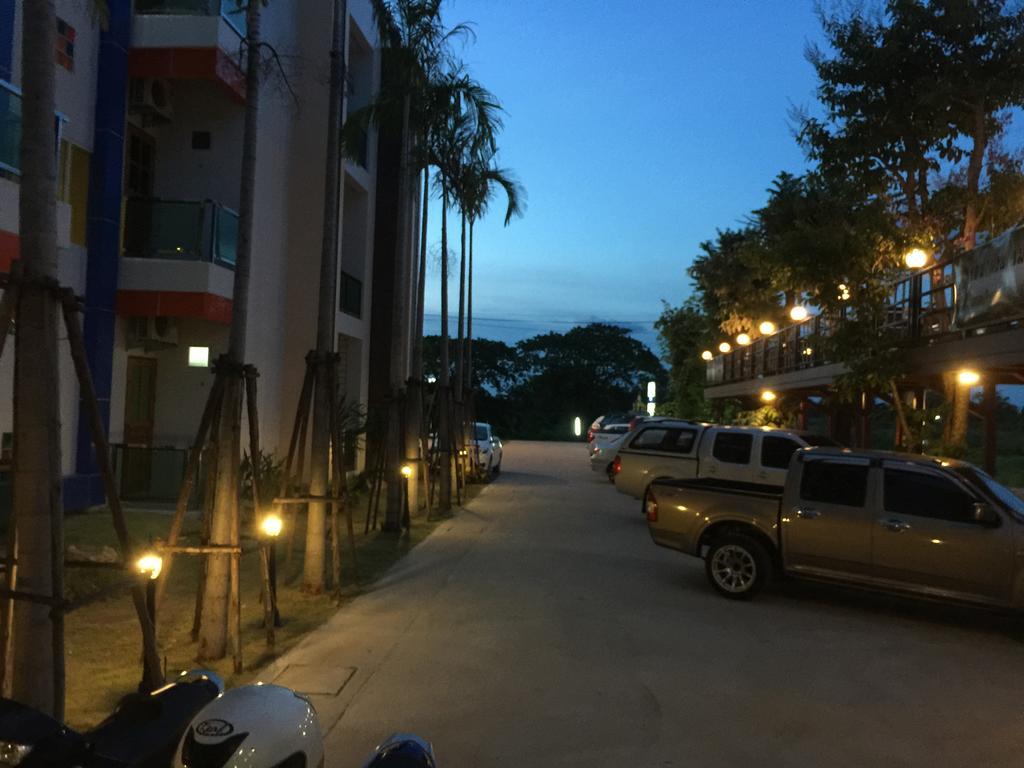 Por-Ho Boutique Hotel Nakhon Ratchasima Bilik gambar