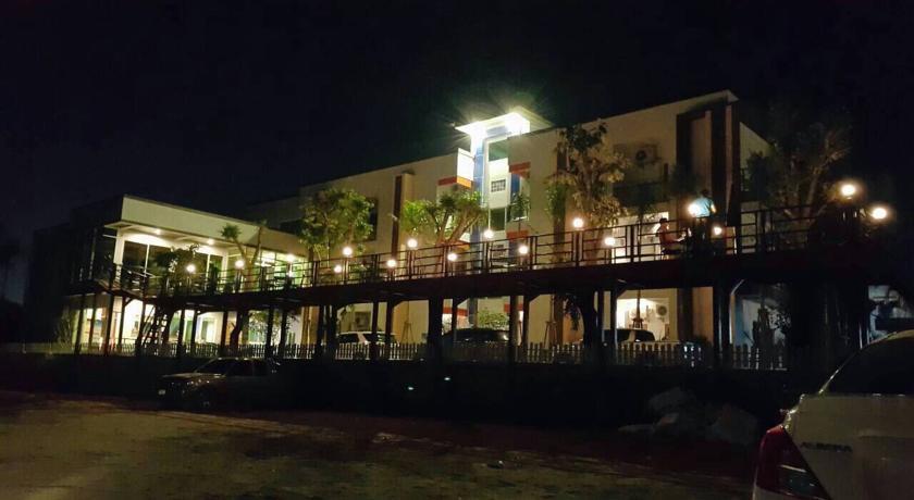 Por-Ho Boutique Hotel Nakhon Ratchasima Luaran gambar