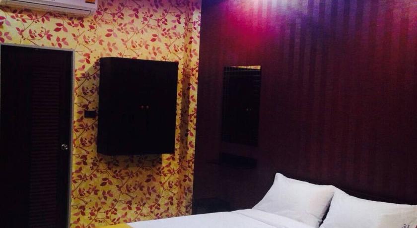 Por-Ho Boutique Hotel Nakhon Ratchasima Luaran gambar